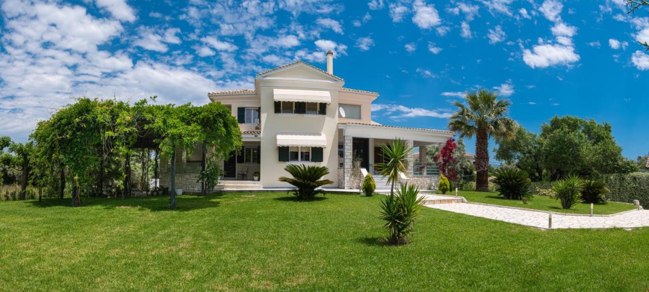 Violet Luxury Villa Kalligoni Exterior photo